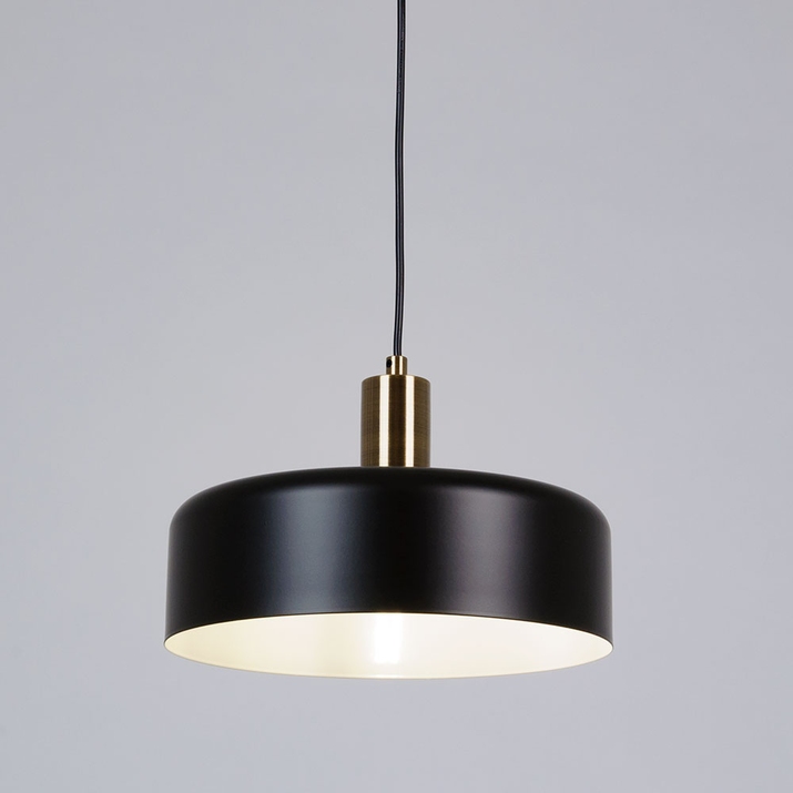 Подвесная люстра ARTE LAMP SKAT A7052SP-1BK